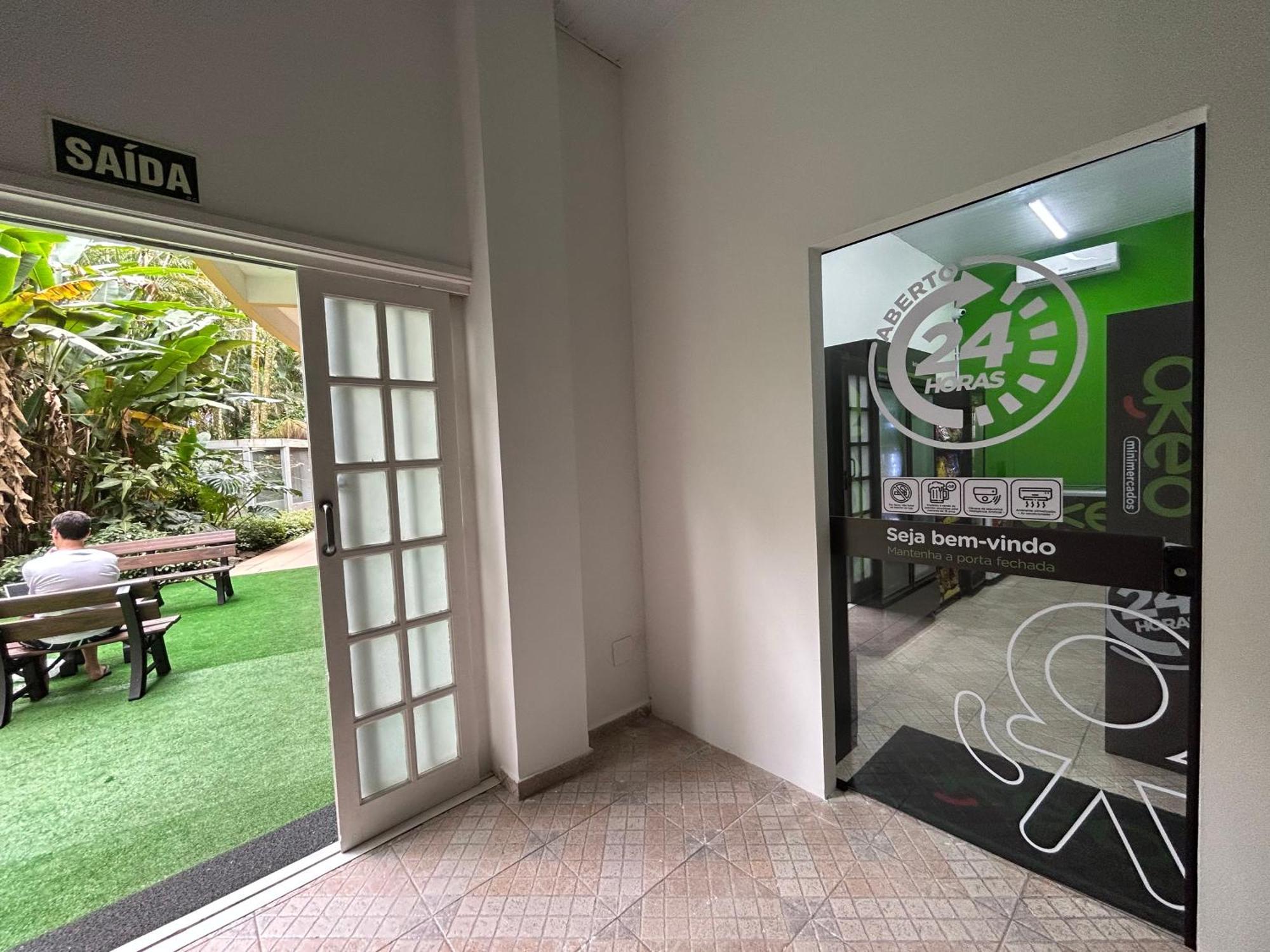 Fabuloso Flat 225, 2 Piscinas Climatizadas, Sky Com 170 Canais,Tv Com Xbox, Internet Particular 500M Bertioga, Riviera De Sao Lourenco Flat Duplex Inteiro, Adega, Cozinha Equipada Completa Servico De Hotelaria, Servico De Praia Nos Finais De Semana Eksteriør bilde